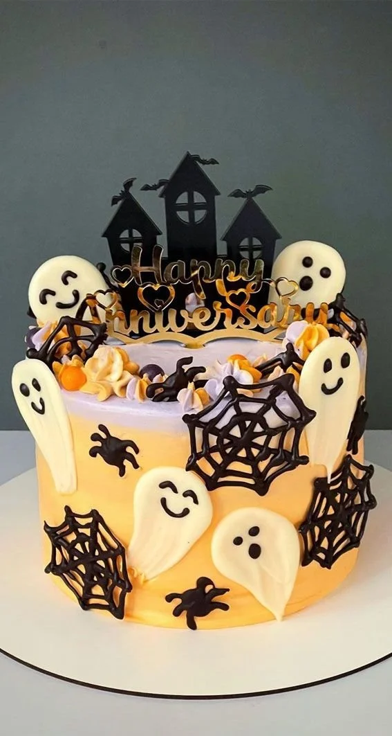 Cute Halloween Vanilla Ghost Cake design for festive celebrations