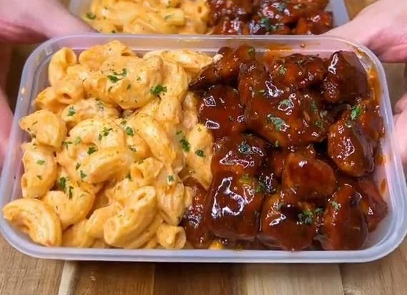High Protein Honey BBQ Chicken Mac & Cheese