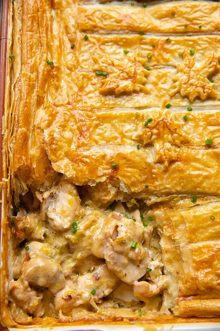 Delicious homemade chicken pie with leeks, perfect for family dinners.