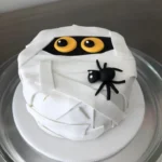 torta momia halloween pastel momia halloween fon 2026 08 06 184025 1
